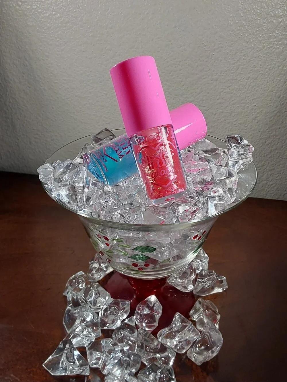 Too Faced Kissing Jelly 